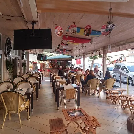 Ada-1 Lägenhetshotell