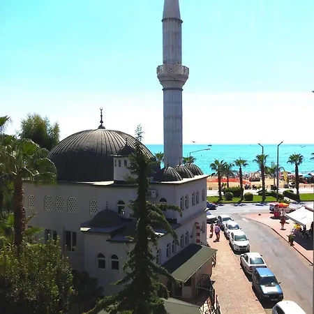 アパートホテル Ada-1