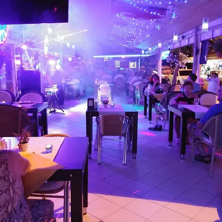 Apart Otel Ada-1