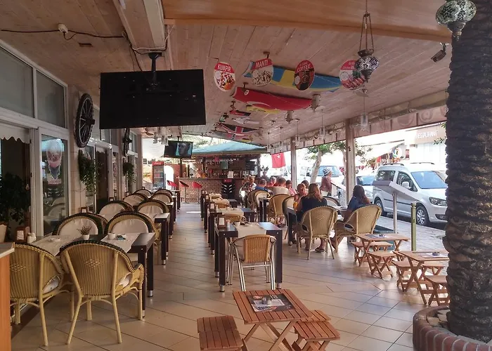 Ada-1 Lägenhetshotell